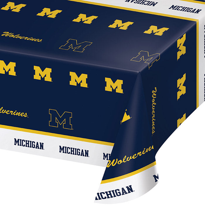 University of Michigan Plastic Tablecloths 12 ct